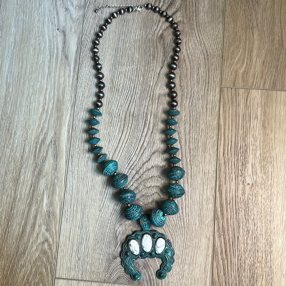 Western turquoise necklace